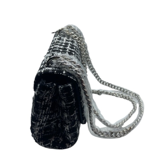 Badgley Mischka Black and White Tweed Bag with Silver Chain NWT - Picture 2 of 8